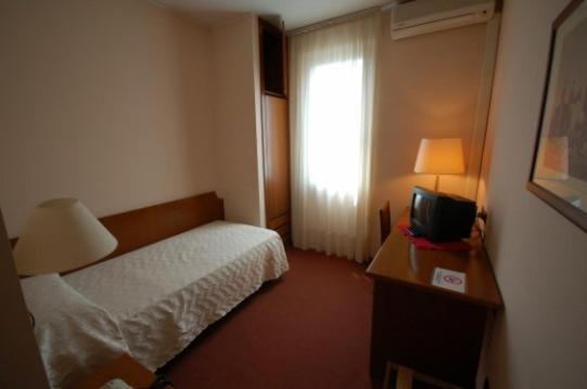 Albergo Ponte Vecchio Cernobbio Habitación foto