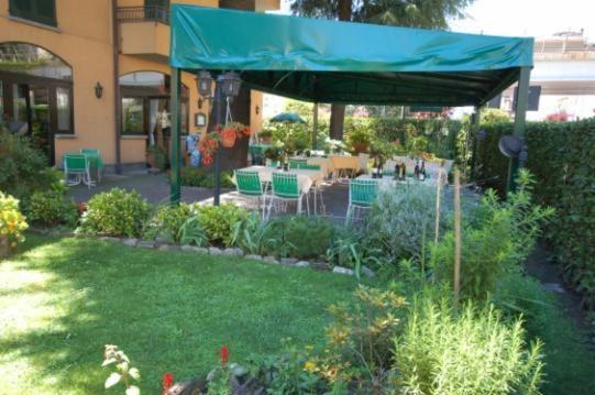 Albergo Ponte Vecchio Cernobbio Exterior foto