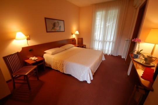 Albergo Ponte Vecchio Cernobbio Exterior foto